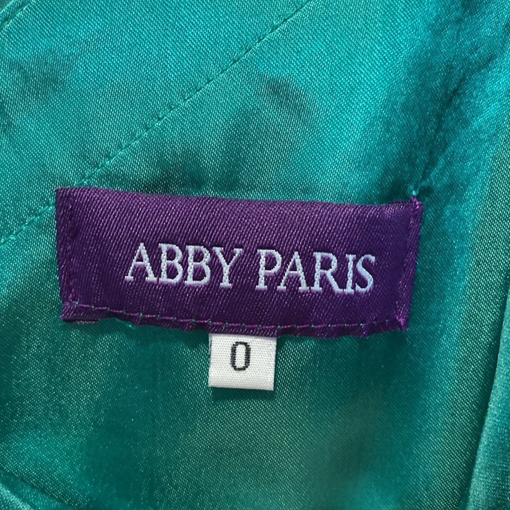 NWT Abby Paris Short Satin Formal Dress - Picture 6 of 7